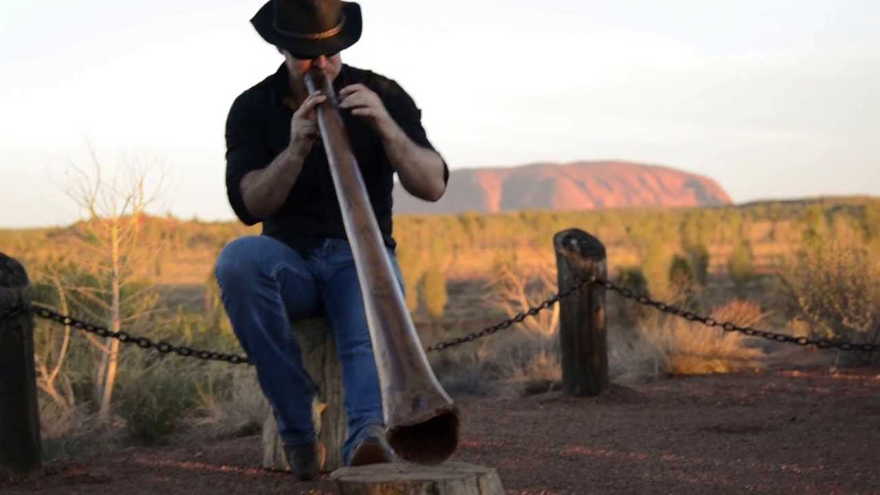 Didgeridoo Uluru at Sunset YouTube