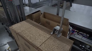 Combi HL Horizontal Loader | The Ultimate Case Packing Solution for Sleeves of Plastic Lids