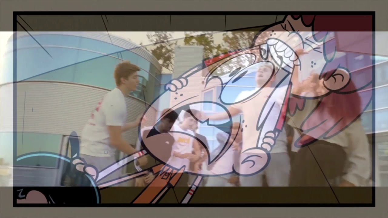 the paul house - i made this at school because i was bored

i dont even watch the loud house