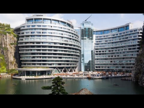 Video: Când se deschide hotelul Calcot?