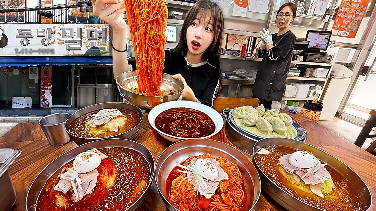 부산2)어마어마한 양의 노가다밀면?😳 기사님들의 숨은맛집 최초 촬영 했습니다 짜장 만두 밀면 먹방