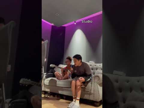 NNN studio live (FBBOIZ)
