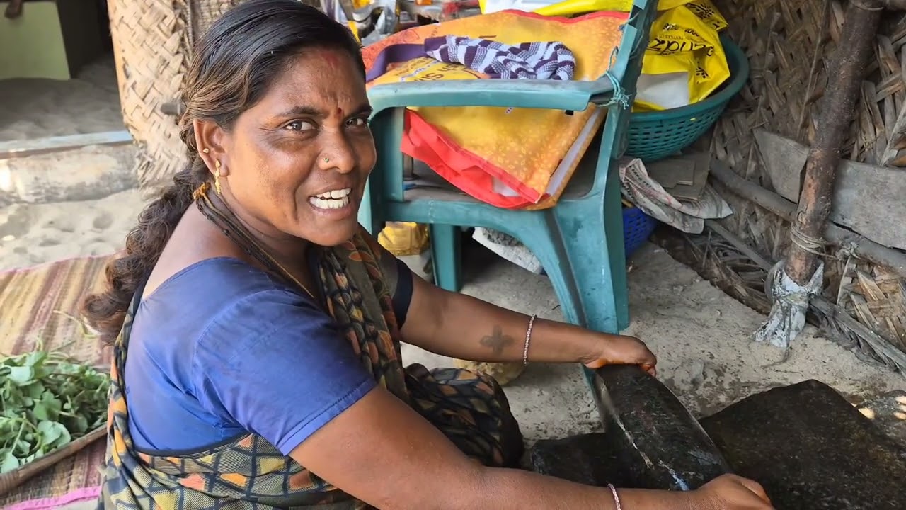 கருப்பு நெத்திலி தேங்காய் அவியல் அருமையான சாப்பாடு 