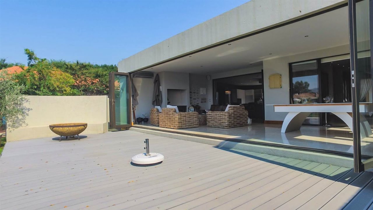 3 Bedroom House for sale in North West | Hartbeespoort Dam | Pecanwood |