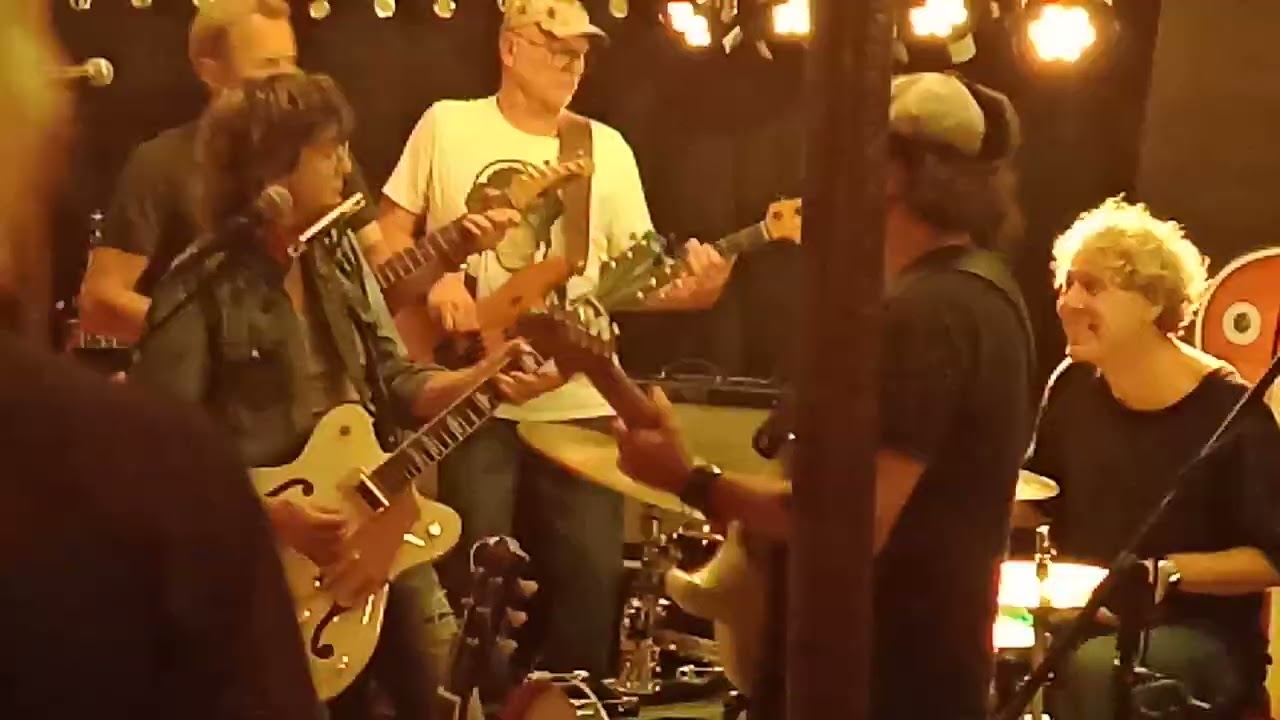 Cowgirl in the sand - Eric Rust and Friends live @Gut Heuchelhof 