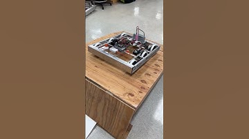 Driving robot on charge panel