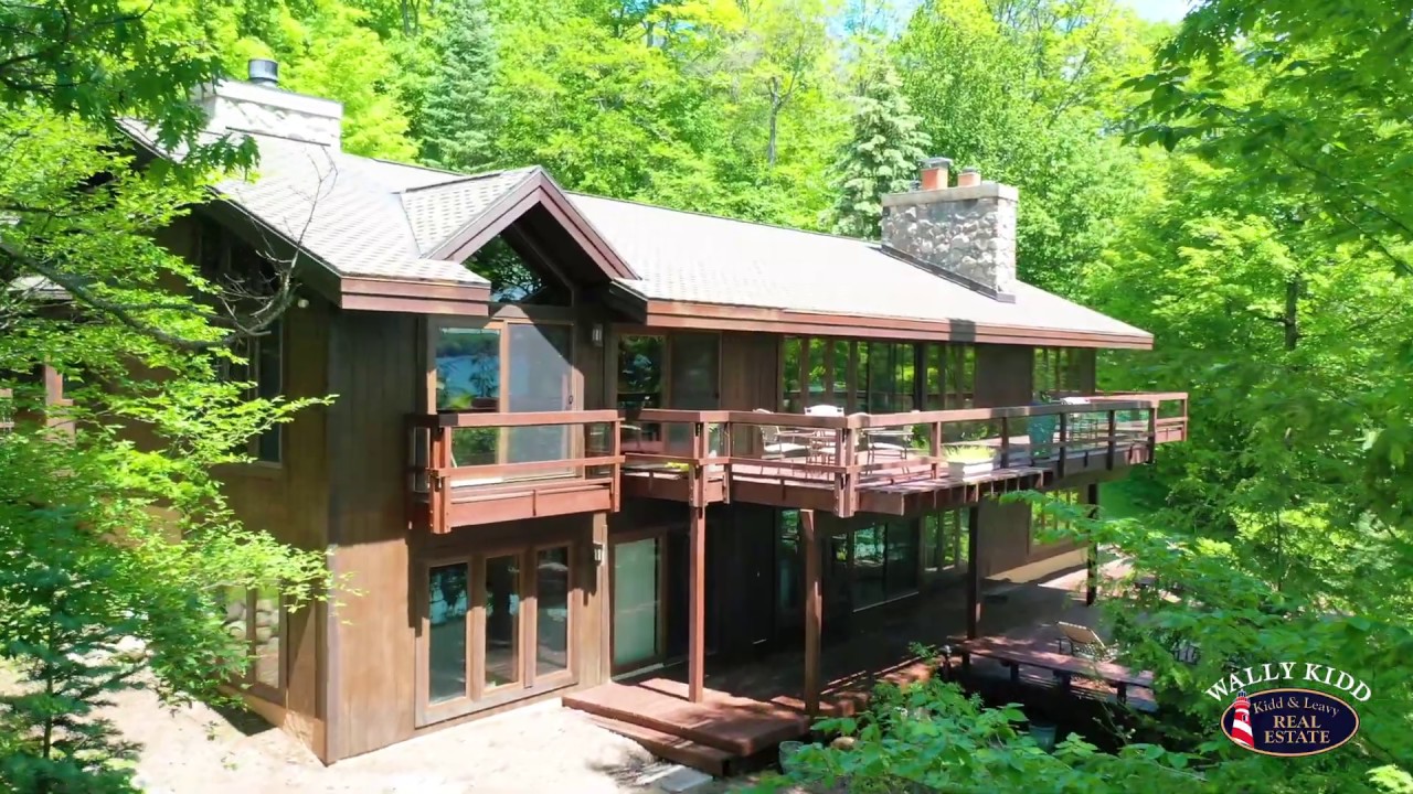WALLY KIDD: 6200 Lake Grove Rd, Petoskey, MI