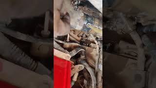 How to remove air from radiator coolant #shorts #mechanic #coolant #viral #like#subscribe