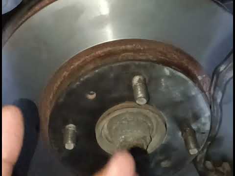 جدال ما بين مؤيد ومعارض في مسح الطنابير او خرط الطنابير تعالوا نعرف ان الافضل تغيير الطنابير