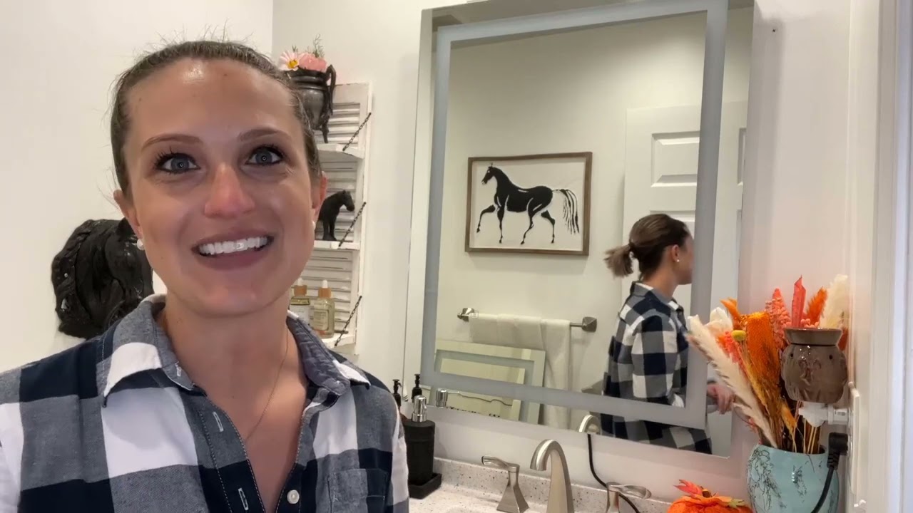 SHUAFA Bathroom Mirror with Lights - This make-up mirror comes with LED light and is very bright.