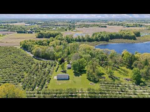 8498 Lake Road, Berrien Center, MI home video tour