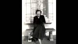 Rosa Ponselle sings Senza mamma (accompanying herself)