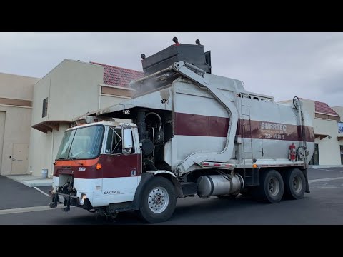 Burrtec's Roaring Volvo WXLL Wittke Frontloader in Yucca Valley