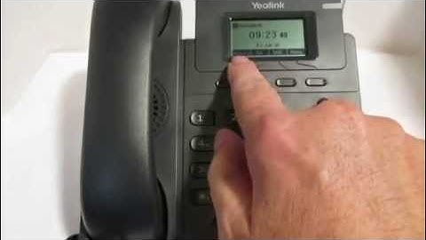 How to place a call, and answer a call using a How to transfer calls using a Yealink SIP-T19P phone