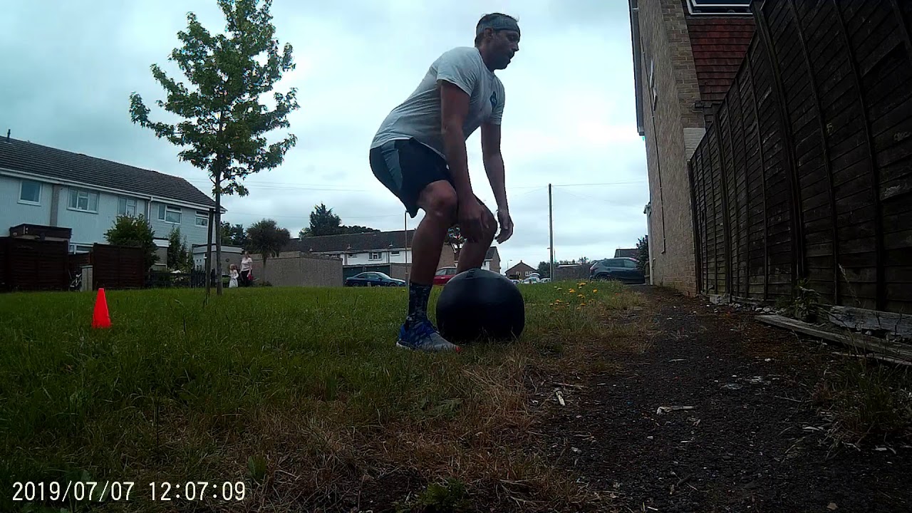 Med Ball Cleans, Lunges and Running Outdoor Crossfit WOD YouTube