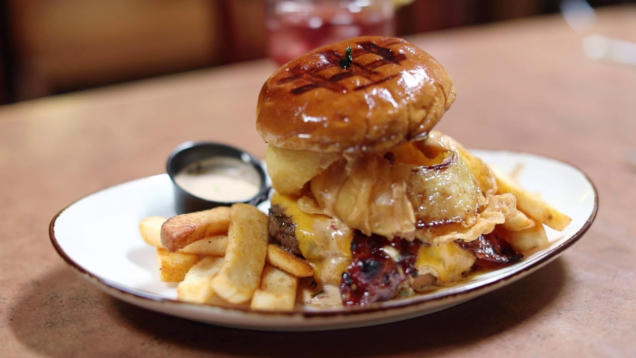 Linn's Restaurant in Cambria, California