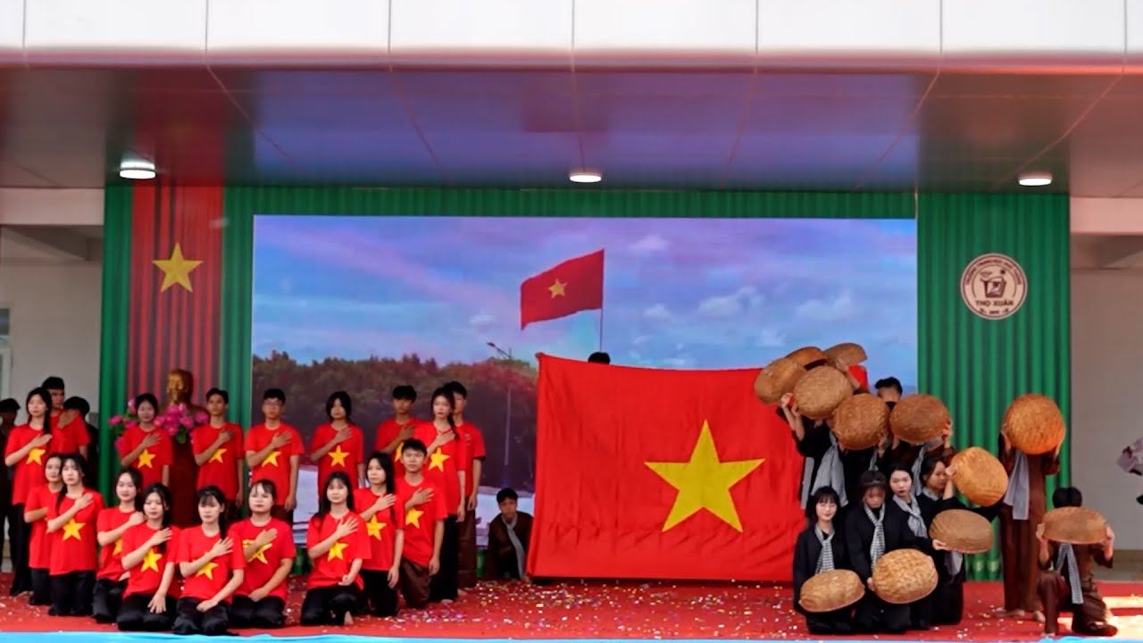 GIẢI NHẤT - MASHUP HOẠT CẢNH 