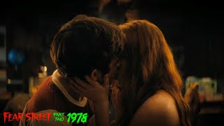 Ziggy And Nick Kissing Scene | Fear Street Part Two: 1978