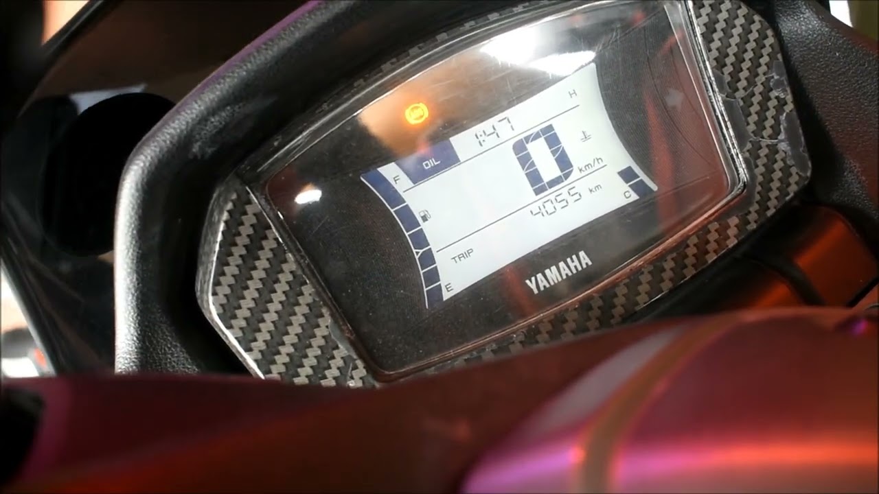 PAANO MAG CHANGE OIL NG MOTOR NMAX V2