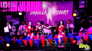 Video thumbnail of "Me Canse De Ser La Otra / Dicen Que Soy - Daniela Darcourt y Orquesta - Banana 2018"