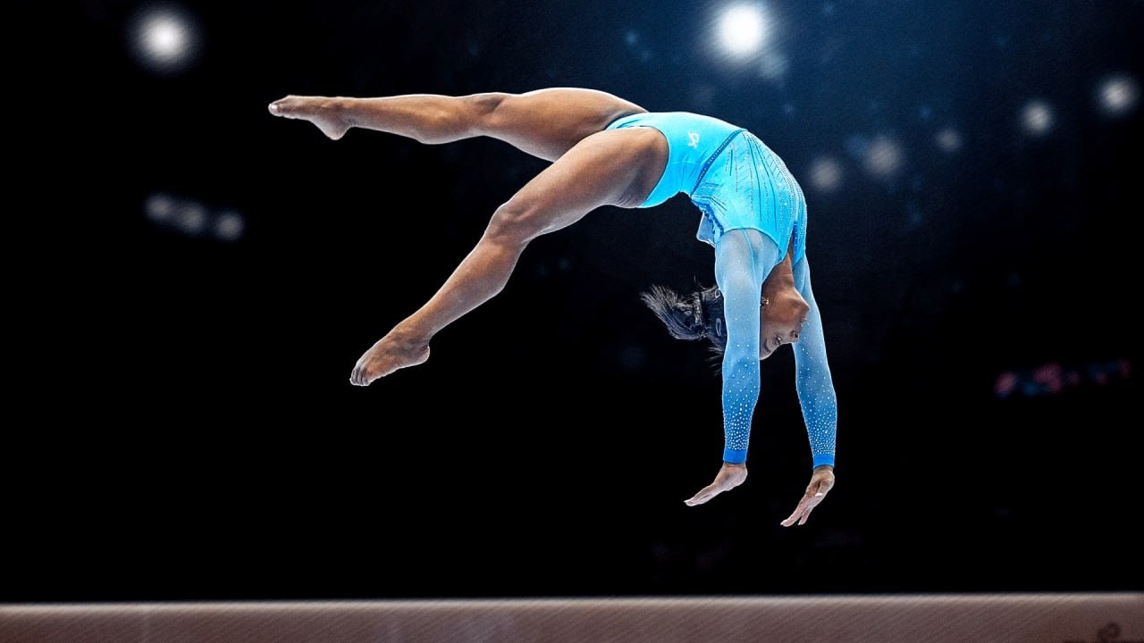 La Prodige qui a Écrasé la Gymnastique Moderne.