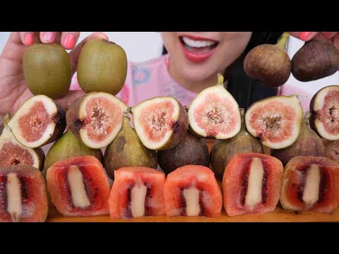 FIGS + HAIRLESS RED RUBY KIWI (ASMR EATING SOUNDS) LIGHT WHISPERS | SAS-ASMR