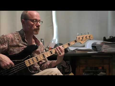 trinity-rock-and-pop-bass-guitar-grade-4-riverboat-song