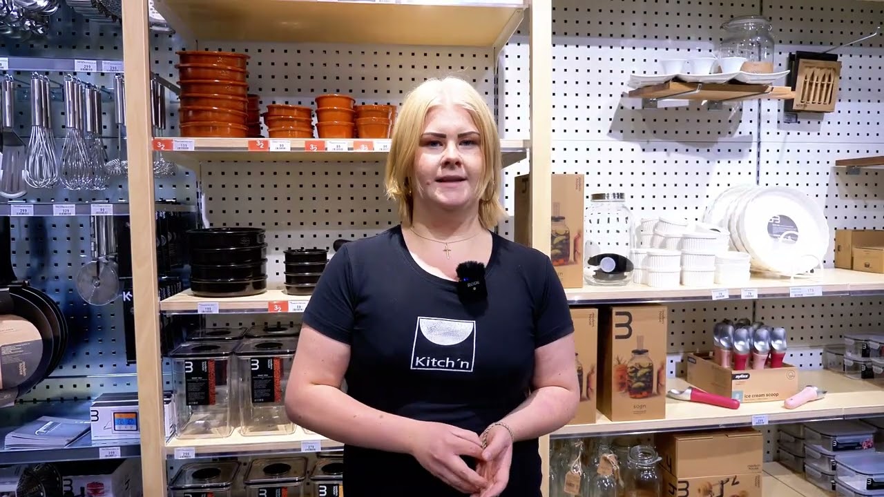 Fra skole til arbeidsliv – elev på Salg og reiseliv VG2 i praksis på Kitchen