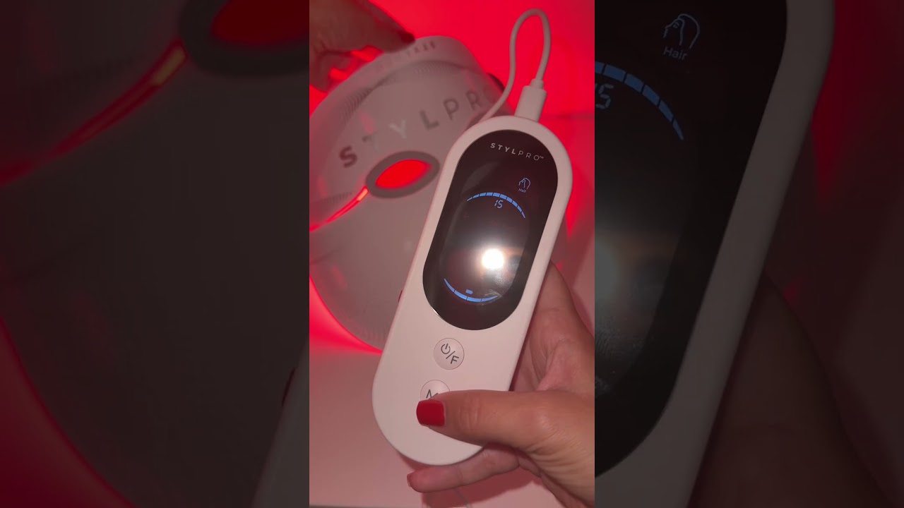 Unboxing the new STYLPRO Wavelength Pro 5-in-1 LED Mask ✨ 