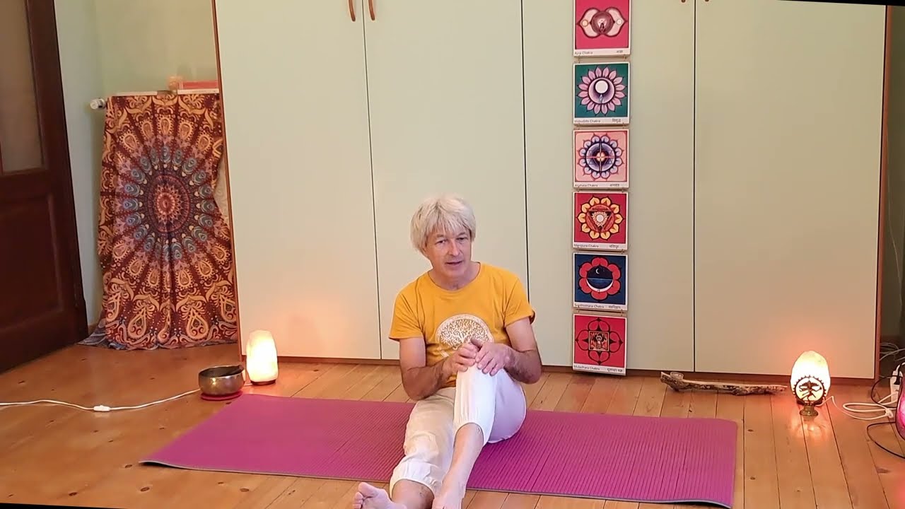 Yoga al tappetino per anziani e principianti 3° lezione. Articolazioni inferiori