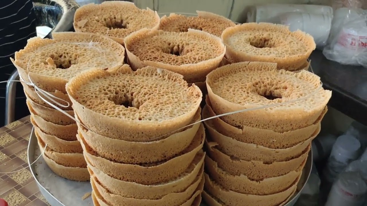 Ghevar ขนมอินเดียที่โคตรมีเอกลักษณ์ในการทำ