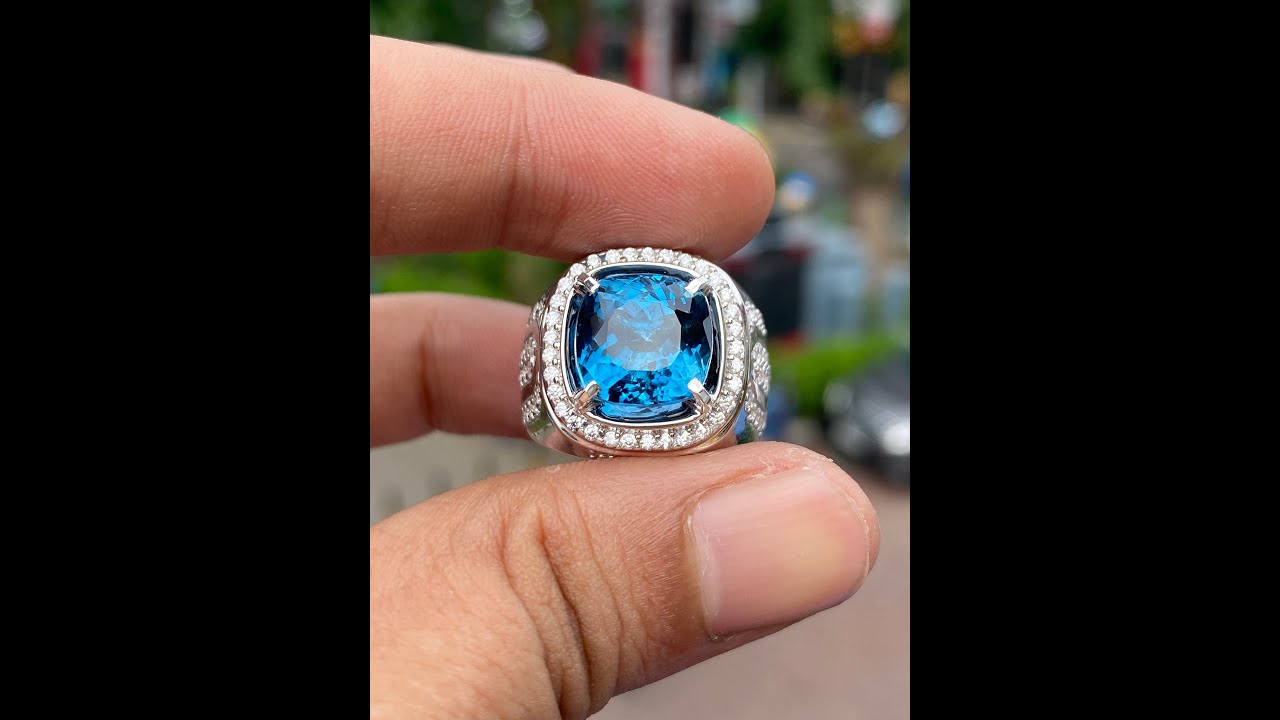 Natural 8.71ct london blue topaz top luster ring perak - YouTube