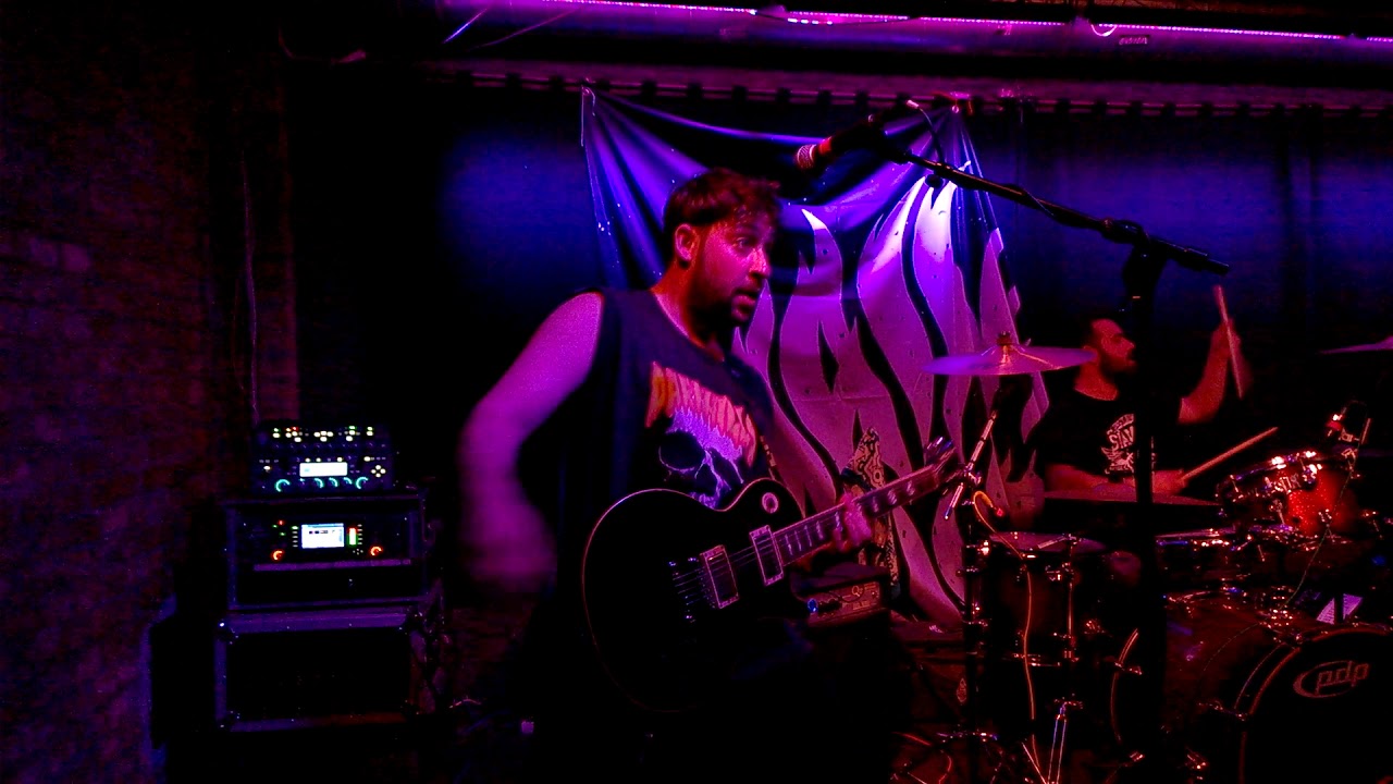 Watch Main Line 10 - System Failure (live Kramladen, Wien) on YouTube Watch Main Line 10 - System Failure (live Kramladen, Wien) on YouTube