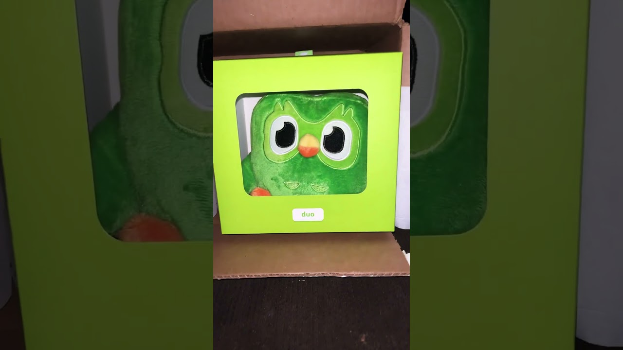 Duolingo plush is here 