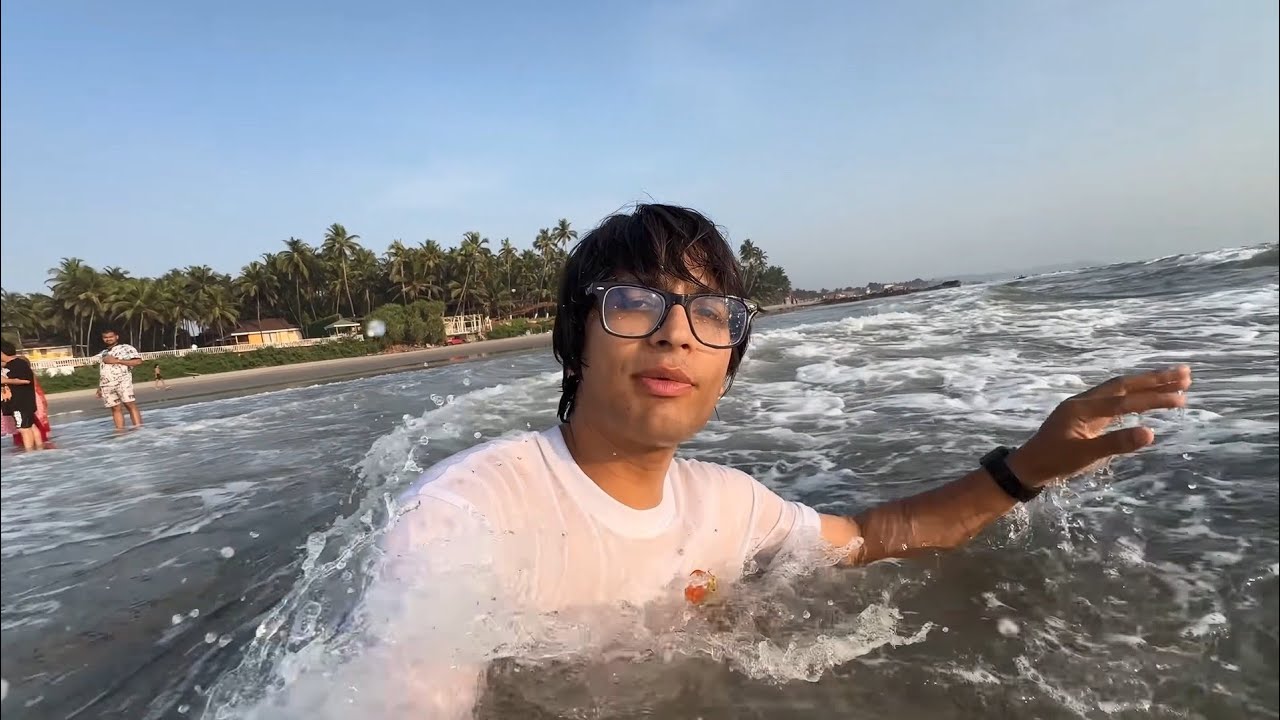 Goa wali Beach Pe Masti 🤩