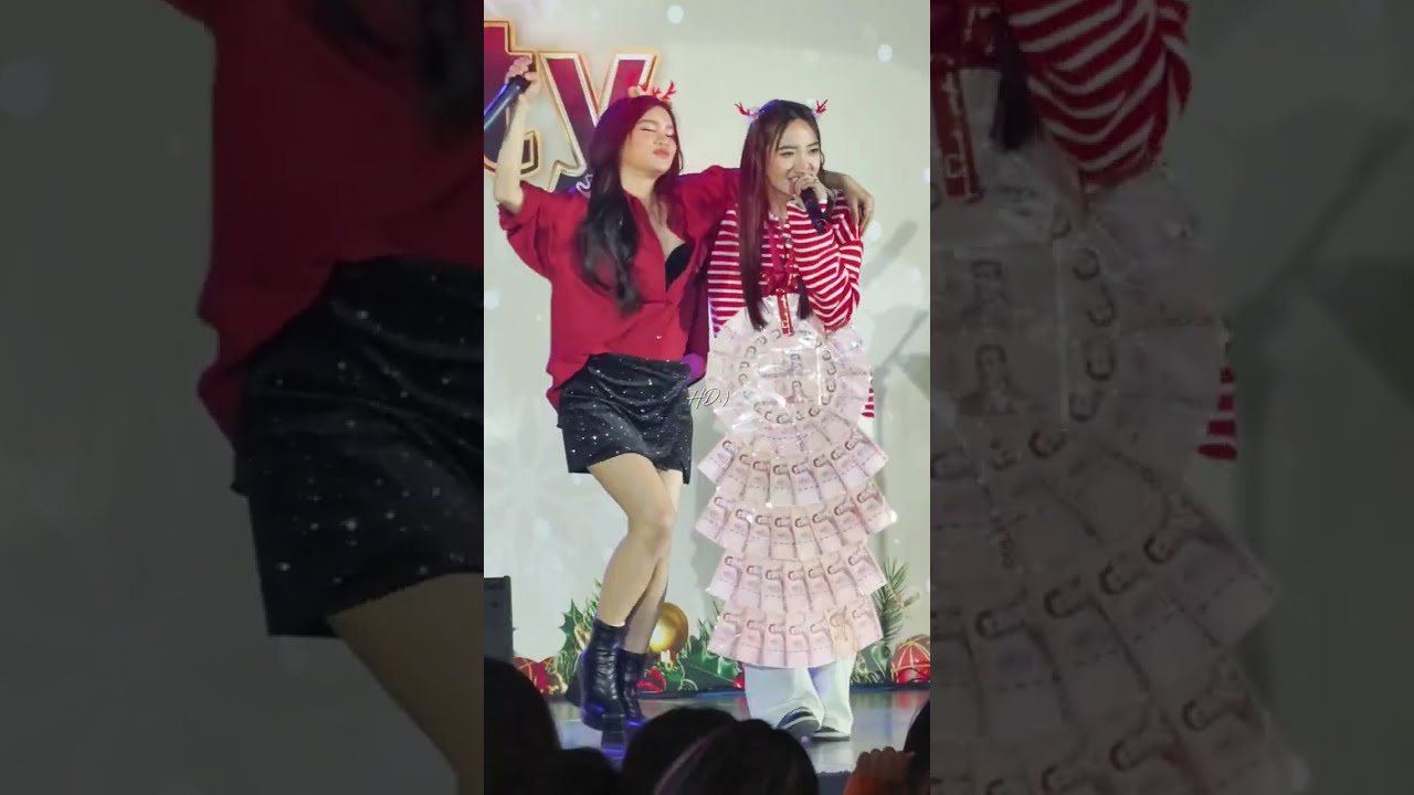 อยากร้องดังดัง - ข้าวโพด ณัฎฐา x พัดชาพลอย @ 221224   Grand X'mas Cozy Party