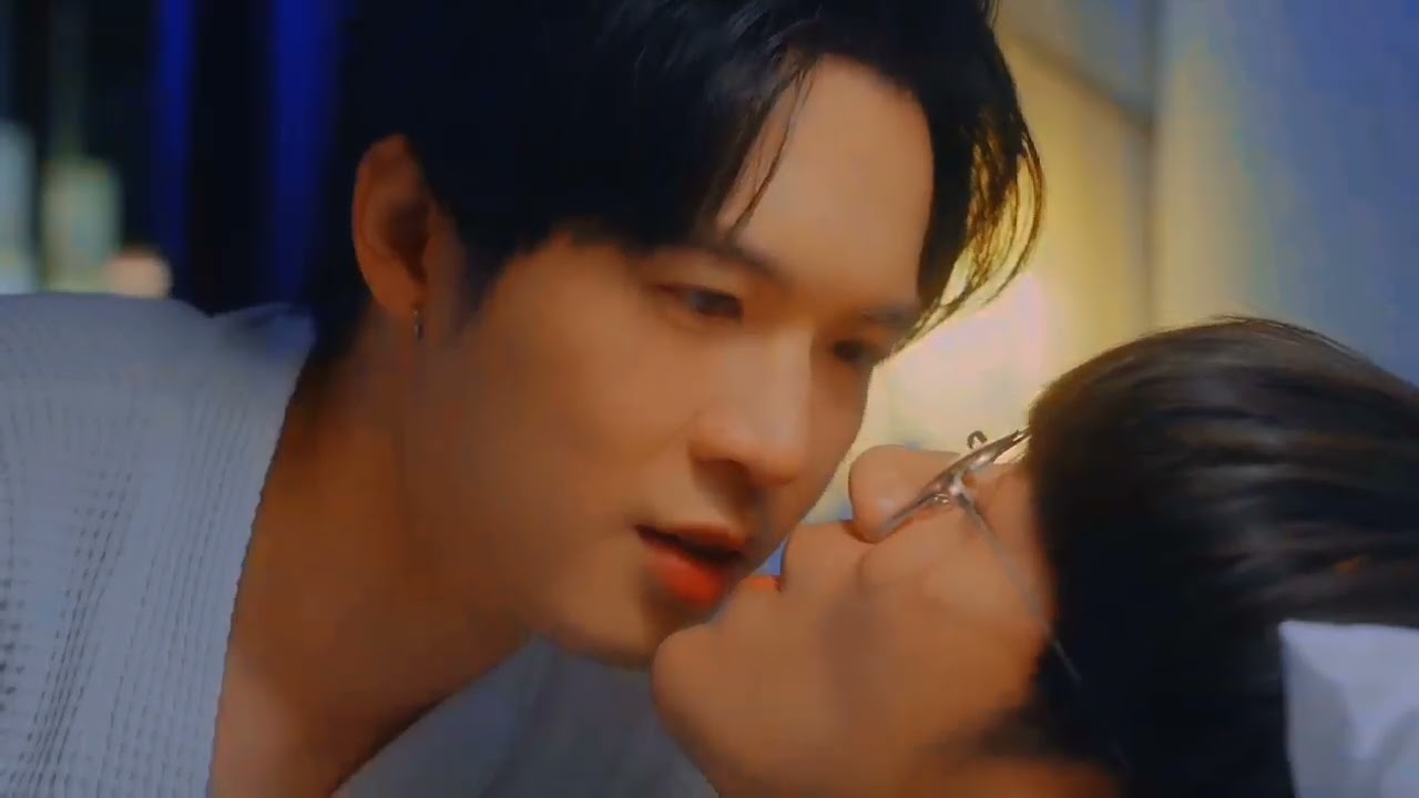 nuea and toh ( fmv) - Right Here