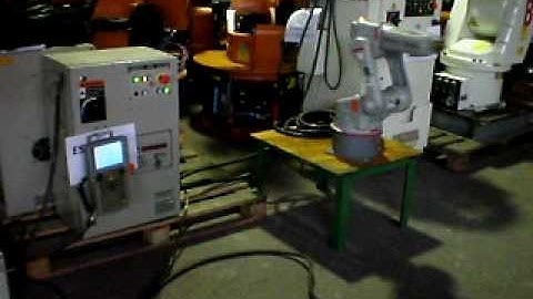 Used industrial robot Motoman SV3X control XRC at www.eurobots.net
