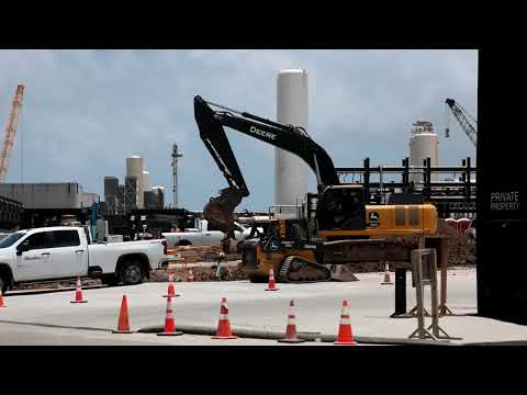 Conservation groups fight SpaceX land grab in Texas