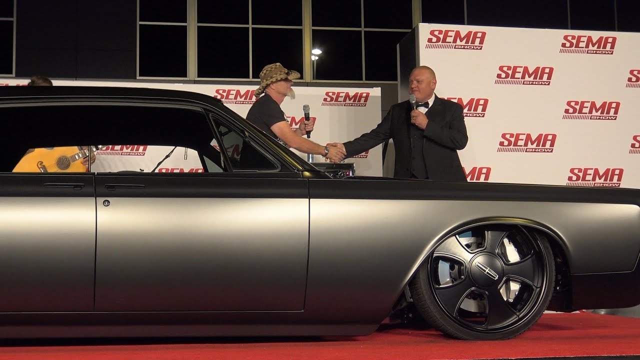 Tim Divers sinister 660 HP Supercharged 1966 “Bad Ass Lincoln” at