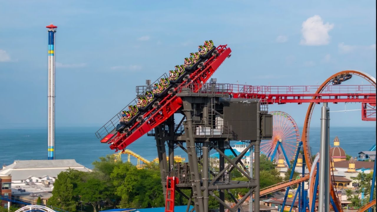 Ranking all 18 roller coasters at Cedar Point worst to best in under 4 minutes 👍❤️