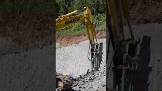 Breaker Komatsu Excavator