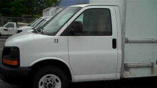 2004 GMC G3500| 105,186 Miles | 12′ box 80″ wide cutaway cube van 2004 Gmc Savana G3500 Box Truck