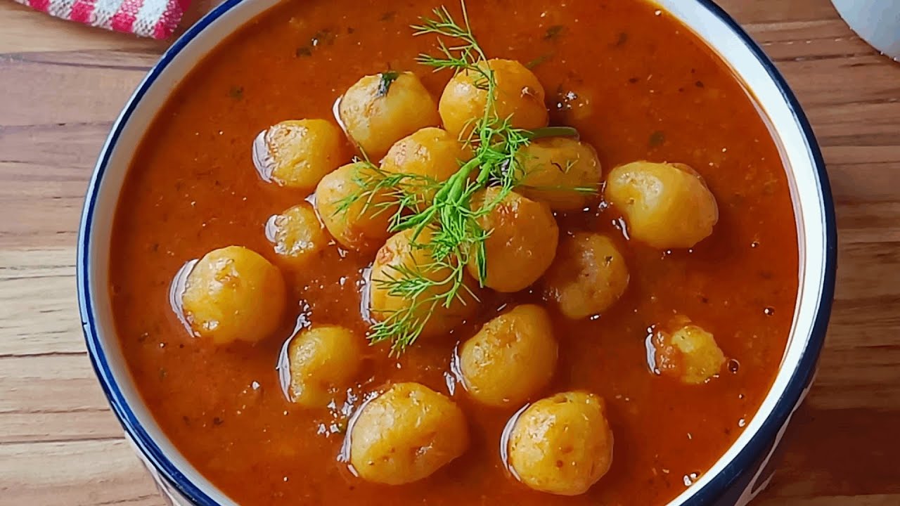 Dum Aloo Recipe! Easy Aloo'r Dom! শীতের নতুন ছোট আলুর দম! রুটি ,লুচি ...