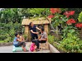 Simple happiness of single mothers sharing work and joy in daily life together  ly tieu an