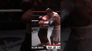 Chris Billam-Smith went through a bloody war to get the stoppage 🩸💥💣