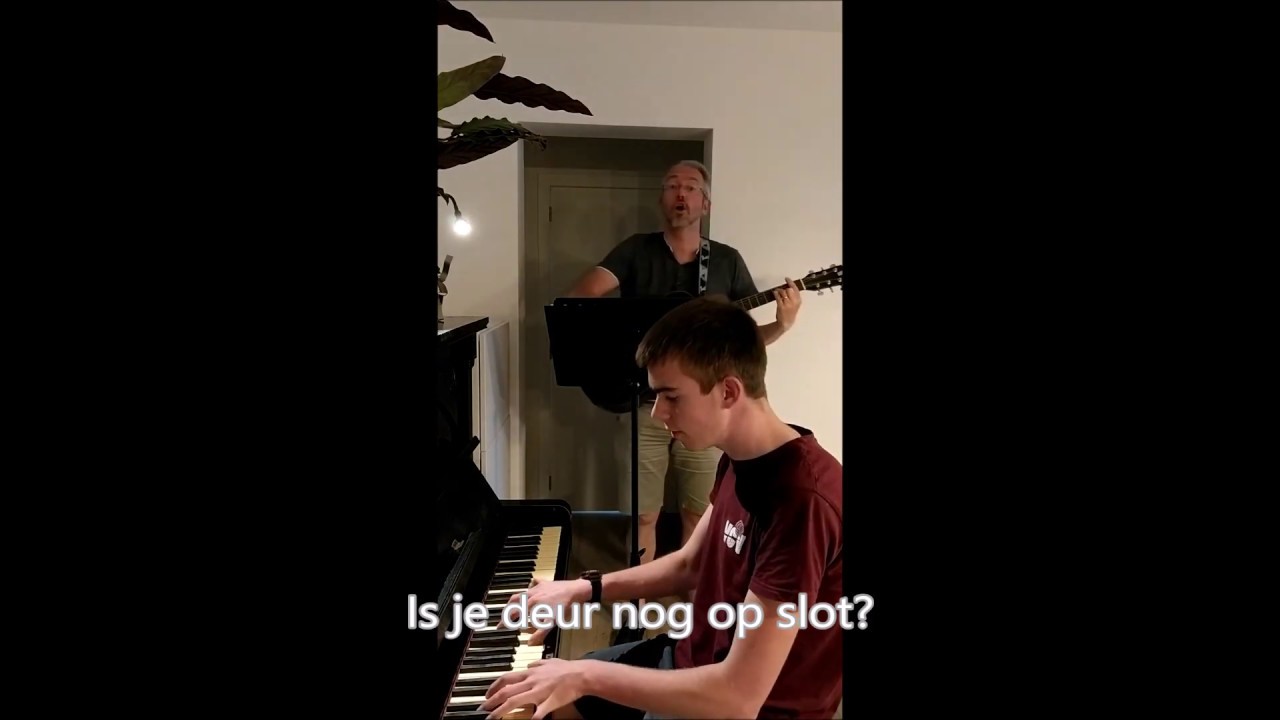 Is je deur nog op slot - YouTube