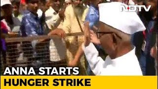 Anna Hazare Begins Hunger Strike At Delhi's Ramlila Maidan Over Lokpal