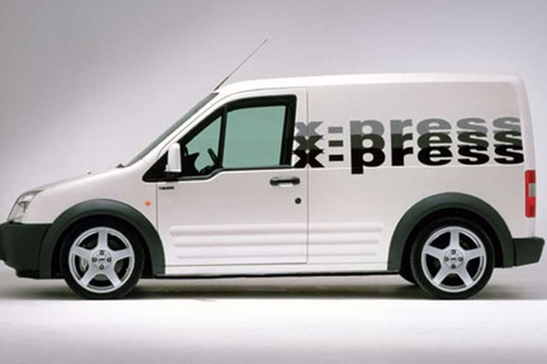 ford transit connect 2004