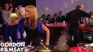 Crab pasta with Amanda Holden | Gordon Ramsay